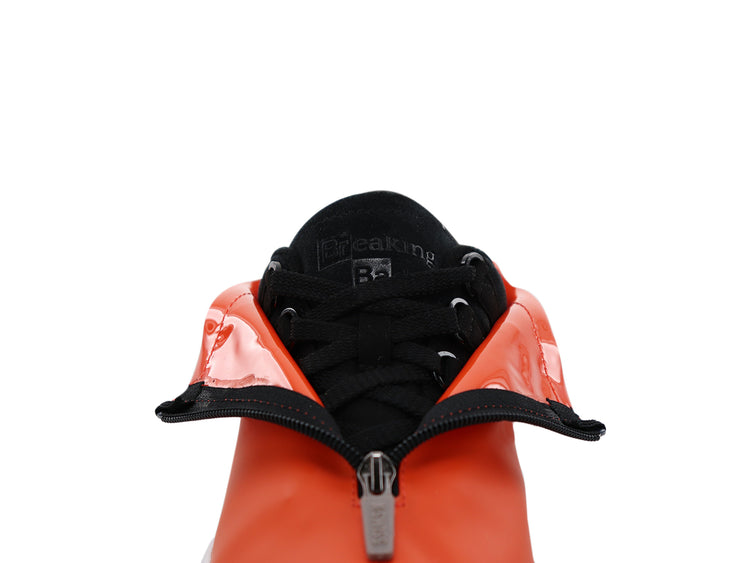 06826-661-M | CLASSIC 2000 X BREAKING BAD | "CLEANING"