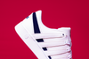06999-916-M | RAMLI COURT | WHITE/NAVY