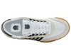 09463-168-M | VINTAGE TRAINER T | WIT/ZWART/GUM