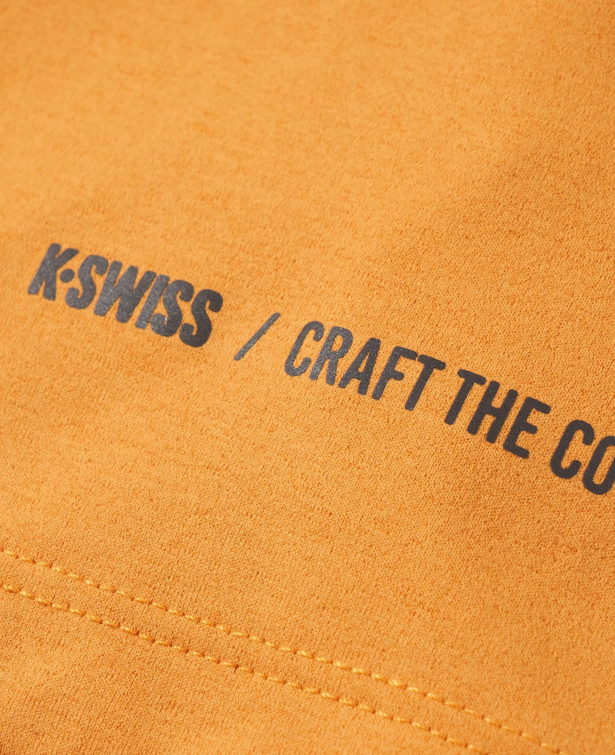 1011568-715 | T-SHIRT 'CRAFT THE COURT' QUICK-DRY UPF50+ | ORANGE