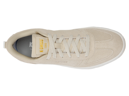 94733-278-M | COURT VARSITY SDE | CRÈME BRÛLÉE/WIT/SNEEUNWIT