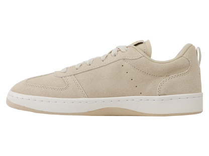 94733-278-M | COURT VARSITY SDE | CRÈME BRÛLÉE/WIT/SNEEUNWIT